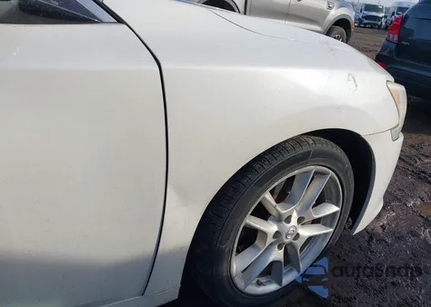 2013 Nissan Maxima 3.5 S из США, поврежденный, VIN 1N4AA5AP8DC806141